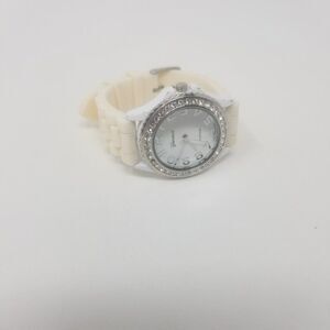 Geneva Platinum 6886 Watch Rhinestone Bezel Cream Silicone Band Stainless Steel